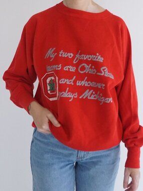 Vintage Signal Red Ohio State Michigan Text Football Print Crew Sweatshirt USA L